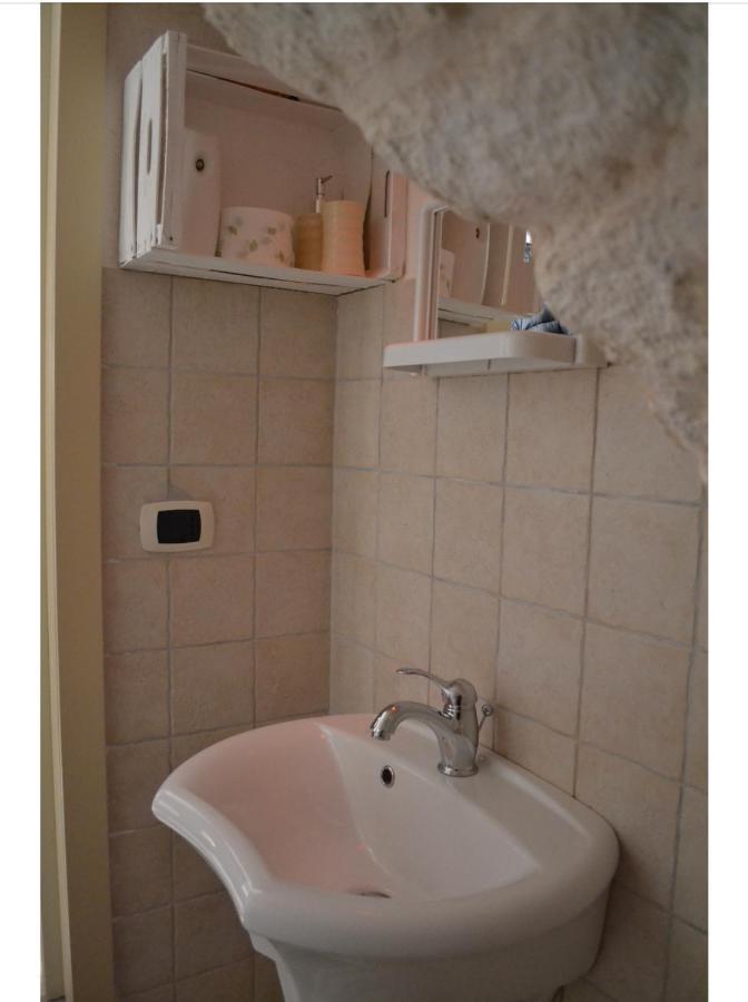 Casetta “Arte Su Pietra” Ostuni Exterior photo